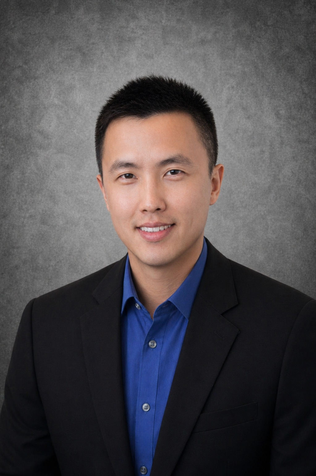 Leon Chen — AI and Platform GTM leader